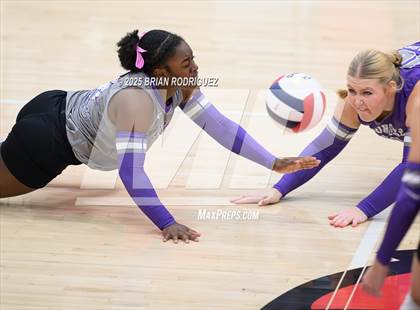 Thumbnail 2 in Lonoke vs Brookland (AAA 4A East Regional Round 1) photogallery.