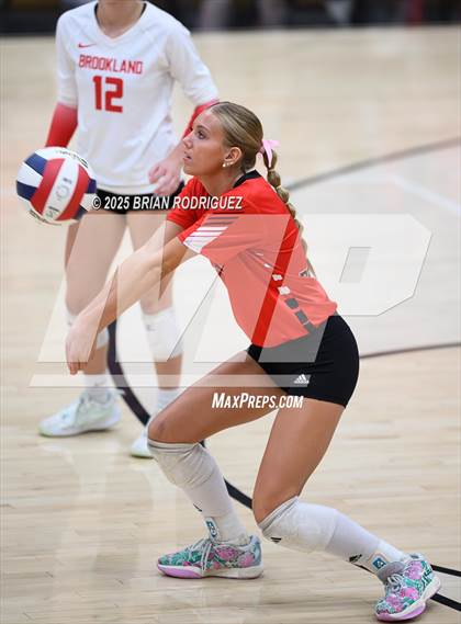 Thumbnail 1 in Lonoke vs Brookland (AAA 4A East Regional Round 1) photogallery.