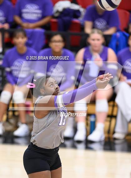Thumbnail 3 in Lonoke vs Brookland (AAA 4A East Regional Round 1) photogallery.