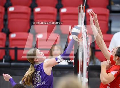 Thumbnail 3 in Lonoke vs Brookland (AAA 4A East Regional Round 1) photogallery.