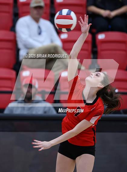 Thumbnail 2 in Lonoke vs Brookland (AAA 4A East Regional Round 1) photogallery.