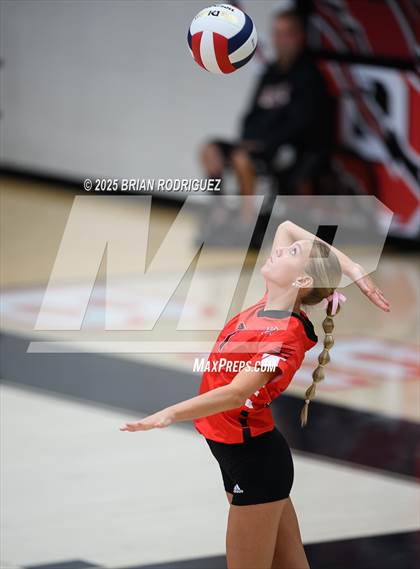 Thumbnail 2 in Lonoke vs Brookland (AAA 4A East Regional Round 1) photogallery.