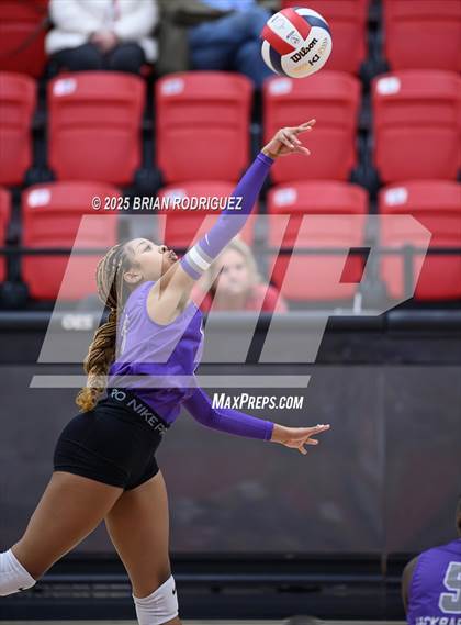 Thumbnail 1 in Lonoke vs Brookland (AAA 4A East Regional Round 1) photogallery.