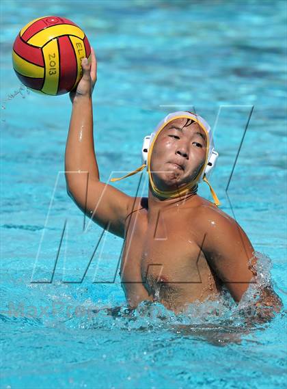 Thumbnail 3 in Redlands vs La Canada (Weisz Cup) photogallery.