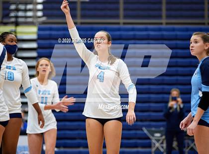 Thumbnail 2 in Kennesaw Mountain vs. Pope (Tri Match) photogallery.