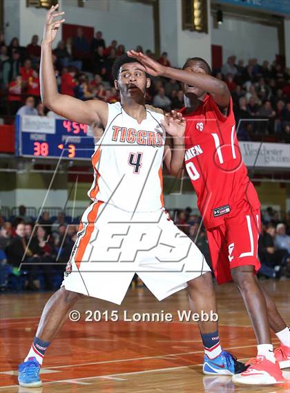 Thumbnail 2 in Tappan Zee vs Spring Valley (Section 1 Class A Semifinal) photogallery.