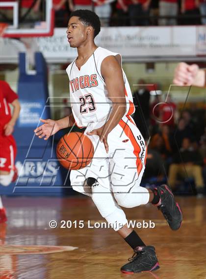 Thumbnail 3 in Tappan Zee vs Spring Valley (Section 1 Class A Semifinal) photogallery.