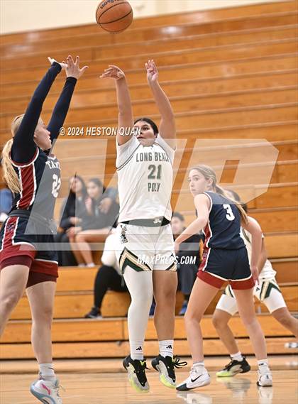 Thumbnail 3 in Long Beach Poly vs. St. Margaret's (VP/Brea Winter Classic) photogallery.