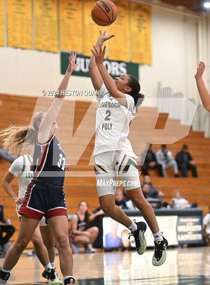 Thumbnail 2 in Long Beach Poly vs. St. Margaret's (VP/Brea Winter Classic) photogallery.