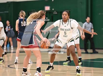 Thumbnail 2 in Long Beach Poly vs. St. Margaret's (VP/Brea Winter Classic) photogallery.