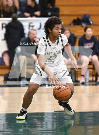 Thumbnail 3 in Long Beach Poly vs. St. Margaret's (VP/Brea Winter Classic) photogallery.