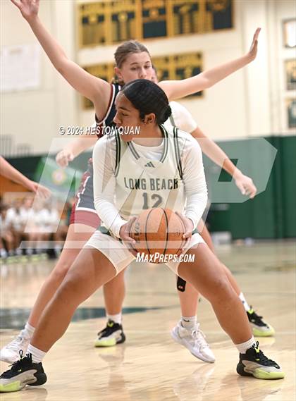 Thumbnail 1 in Long Beach Poly vs. St. Margaret's (VP/Brea Winter Classic) photogallery.