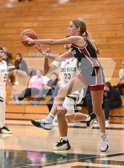 Thumbnail 2 in Long Beach Poly vs. St. Margaret's (VP/Brea Winter Classic) photogallery.