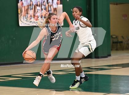Thumbnail 3 in Long Beach Poly vs. St. Margaret's (VP/Brea Winter Classic) photogallery.