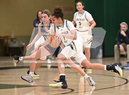 Thumbnail 2 in Long Beach Poly vs. St. Margaret's (VP/Brea Winter Classic) photogallery.