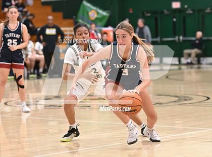 Thumbnail 3 in Long Beach Poly vs. St. Margaret's (VP/Brea Winter Classic) photogallery.