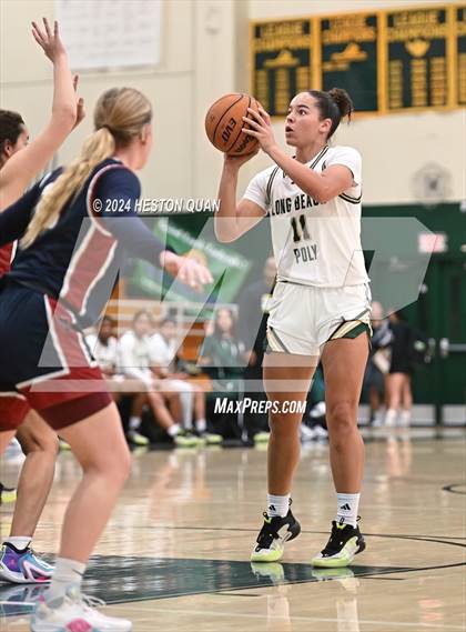 Thumbnail 3 in Long Beach Poly vs. St. Margaret's (VP/Brea Winter Classic) photogallery.