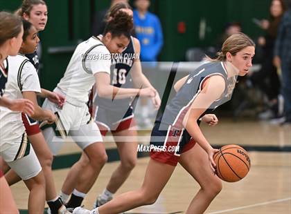 Thumbnail 3 in Long Beach Poly vs. St. Margaret's (VP/Brea Winter Classic) photogallery.