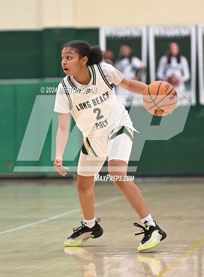 Thumbnail 1 in Long Beach Poly vs. St. Margaret's (VP/Brea Winter Classic) photogallery.