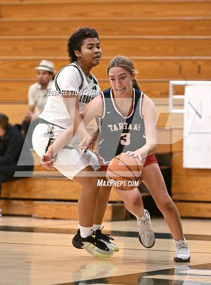 Thumbnail 3 in Long Beach Poly vs. St. Margaret's (VP/Brea Winter Classic) photogallery.