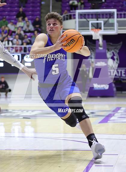 Thumbnail 3 in Fremont vs. American Fork (UHSAA 6A Quarterfinal) photogallery.