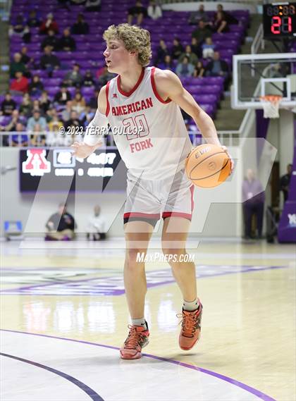 Thumbnail 2 in Fremont vs. American Fork (UHSAA 6A Quarterfinal) photogallery.