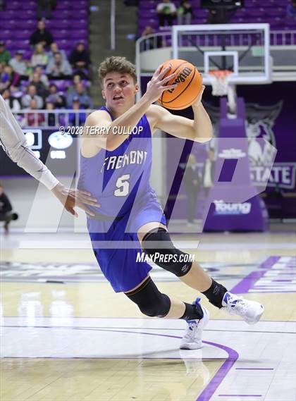 Thumbnail 1 in Fremont vs. American Fork (UHSAA 6A Quarterfinal) photogallery.