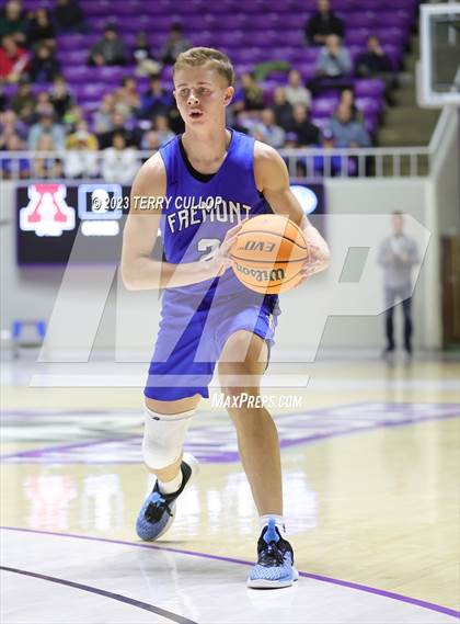 Thumbnail 2 in Fremont vs. American Fork (UHSAA 6A Quarterfinal) photogallery.
