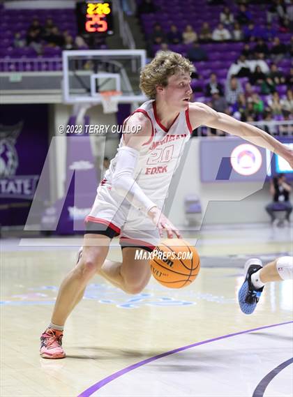 Thumbnail 2 in Fremont vs. American Fork (UHSAA 6A Quarterfinal) photogallery.