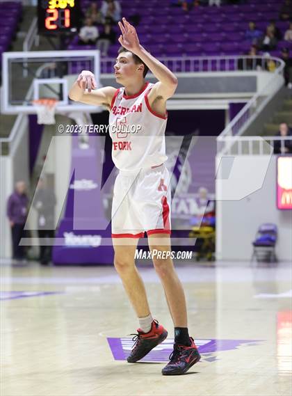 Thumbnail 1 in Fremont vs. American Fork (UHSAA 6A Quarterfinal) photogallery.