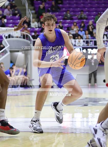 Thumbnail 2 in Fremont vs. American Fork (UHSAA 6A Quarterfinal) photogallery.