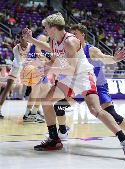 Thumbnail 2 in Fremont vs. American Fork (UHSAA 6A Quarterfinal) photogallery.