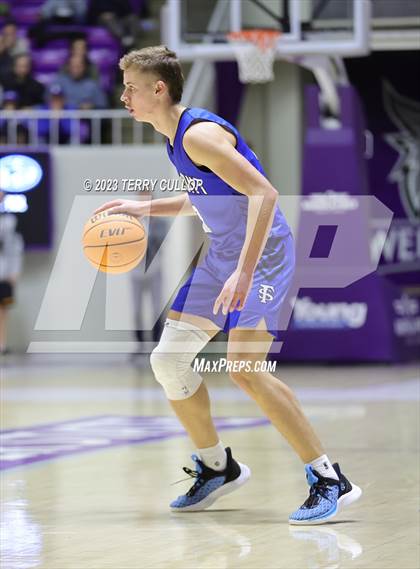 Thumbnail 1 in Fremont vs. American Fork (UHSAA 6A Quarterfinal) photogallery.