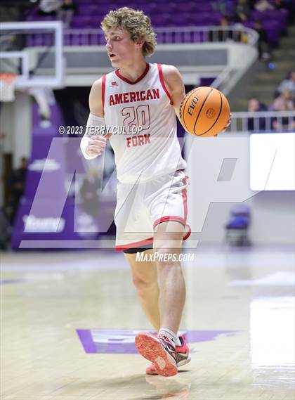 Thumbnail 3 in Fremont vs. American Fork (UHSAA 6A Quarterfinal) photogallery.