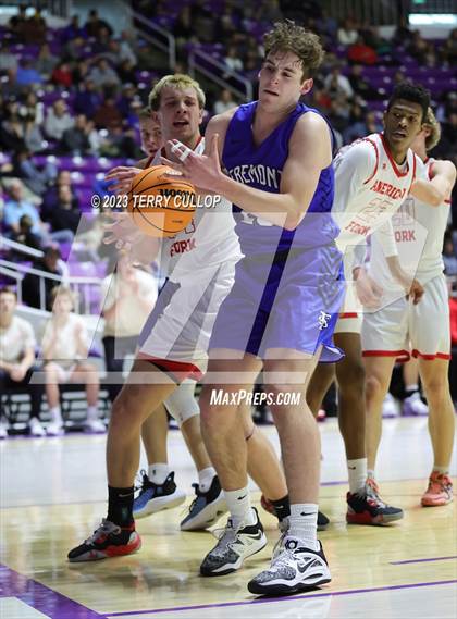 Thumbnail 3 in Fremont vs. American Fork (UHSAA 6A Quarterfinal) photogallery.