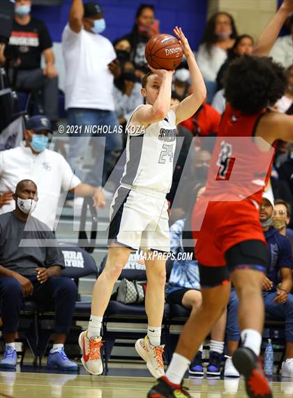 Thumbnail 1 in Centennial vs. Sierra Canyon (CIF-SS Open Final) photogallery.