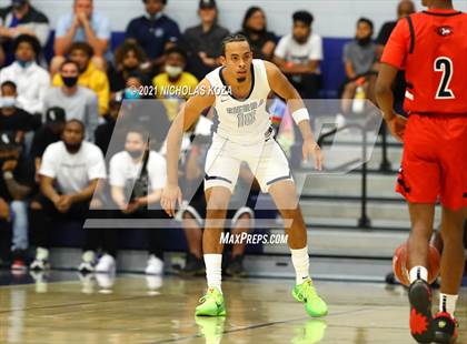 Thumbnail 1 in Centennial vs. Sierra Canyon (CIF-SS Open Final) photogallery.