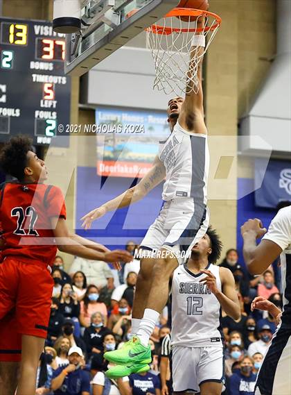 Thumbnail 3 in Centennial vs. Sierra Canyon (CIF-SS Open Final) photogallery.