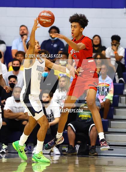 Thumbnail 3 in Centennial vs. Sierra Canyon (CIF-SS Open Final) photogallery.