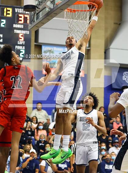 Thumbnail 2 in Centennial vs. Sierra Canyon (CIF-SS Open Final) photogallery.