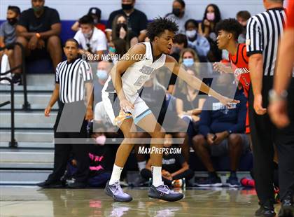 Thumbnail 1 in Centennial vs. Sierra Canyon (CIF-SS Open Final) photogallery.