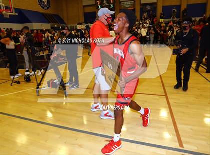 Thumbnail 3 in Centennial vs. Sierra Canyon (CIF-SS Open Final) photogallery.