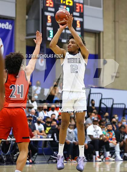 Thumbnail 2 in Centennial vs. Sierra Canyon (CIF-SS Open Final) photogallery.