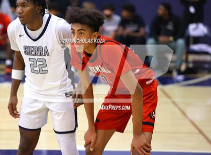 Thumbnail 2 in Centennial vs. Sierra Canyon (CIF-SS Open Final) photogallery.