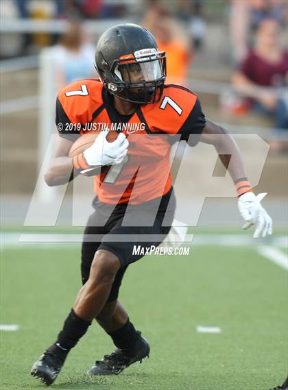 Thumbnail 1 in Glen Rose @ Malvern photogallery.