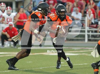 Thumbnail 1 in Glen Rose @ Malvern photogallery.