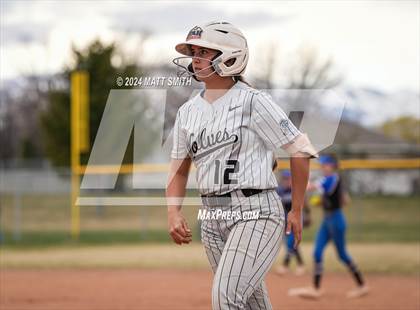 Thumbnail 3 in Pleasant Grove @ Riverton photogallery.