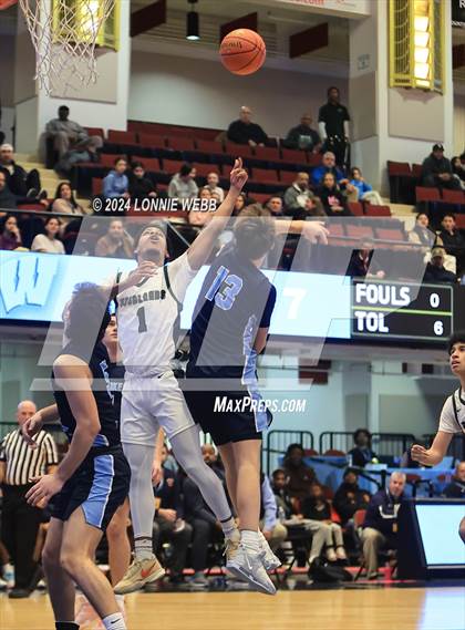 Thumbnail 1 in Westlake vs. Woodlands (NYSPHSAA Section 1 Class B Semifinal) photogallery.