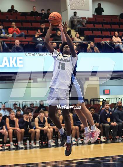 Thumbnail 2 in Westlake vs. Woodlands (NYSPHSAA Section 1 Class B Semifinal) photogallery.