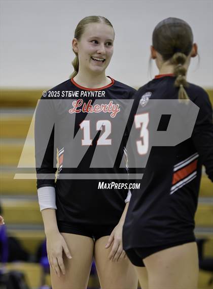 Thumbnail 3 in Liberty @ Xavier College Prep (AIA 6A Quarterfinal) photogallery.